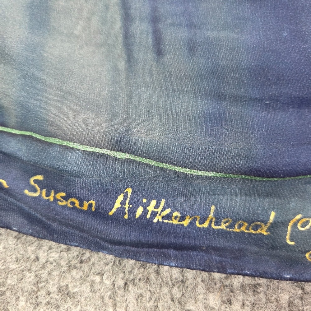 Hand painted silk scarf one of a kind‎ Barn Owl Nature Signed 65X15 Handmade - Picture 16 of 16